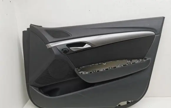 Hyundai i40 Front door card panel trim 823403Z000