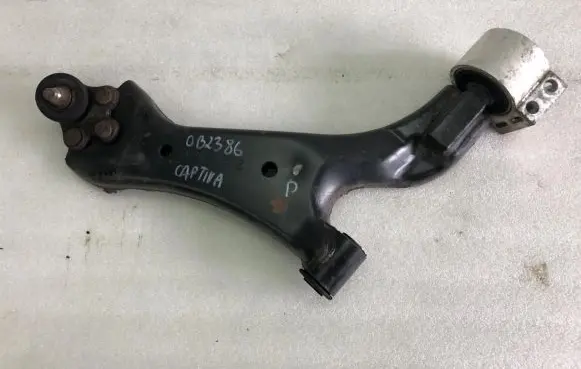 Chevrolet Captiva Front control arm