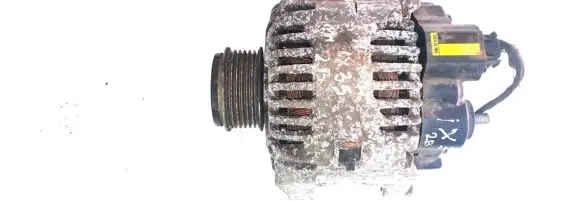 Hyundai ix35 Generator/alternator 373002G400