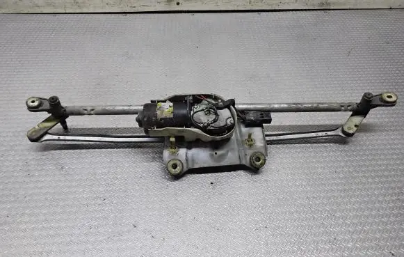 Jeep Grand Cherokee (WJ) Front wiper linkage and motor