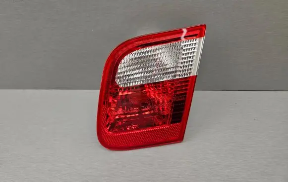 BMW 3 E46 Tailgate rear/tail lights 8364924 63218364924