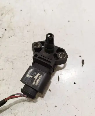 Volkswagen PASSAT B6 Air pressure sensor 038906051B 0281002399