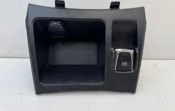 Nissan Qashqai Dashboard storage box/compartment 969XC4EA0A