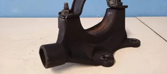 Ford Mondeo MK V Driveshaft support bearing bracket D0D2B