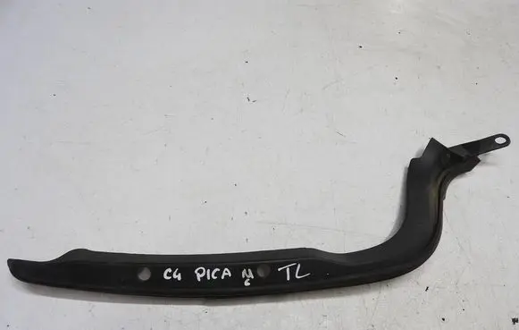 Citroen C4 II Picasso Rubber seal loading door 9800885080