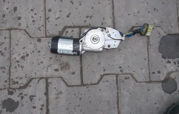 Sunroof motor/actuator