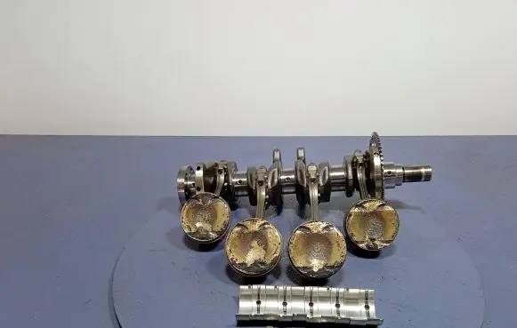 Suzuki Swift III Crankshaft 