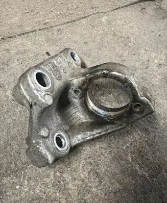 Peugeot 207 Driveshaft support bearing bracket 9681276880