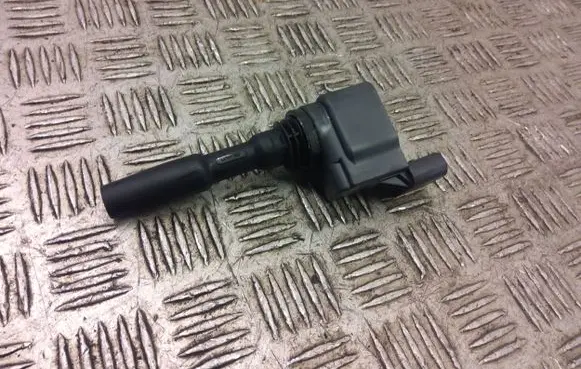 Seat Arona High voltage ignition coil 05e905110a