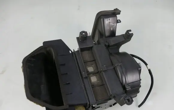 Mitsubishi Outlander Interior heater climate box assembly housing MN162079