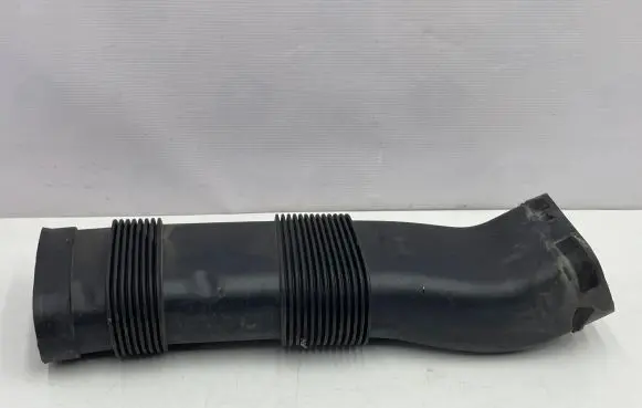 BMW 4 F36 Gran coupe Air intake duct part 8507567 10991213D 70529002