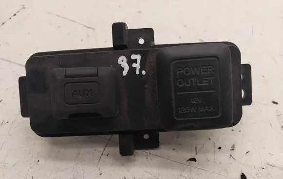Honda CR-V AUX in-socket connector 83416SWAU310M1