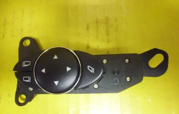 Mercedes-Benz E W211 Electric window control switch A2118213051 AB026