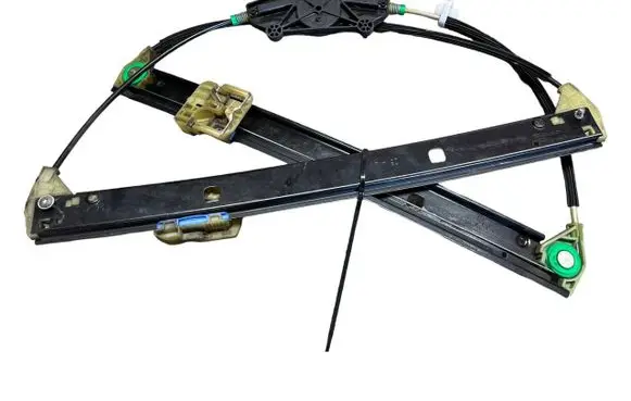 Audi A4 S4 B8 8K Front door electric window regulator 8K0837461