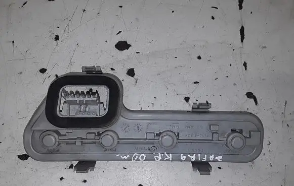 Opel Zafira A Tail light bulb cover holder