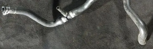 BMW 5 E39 Engine coolant pipe/hose