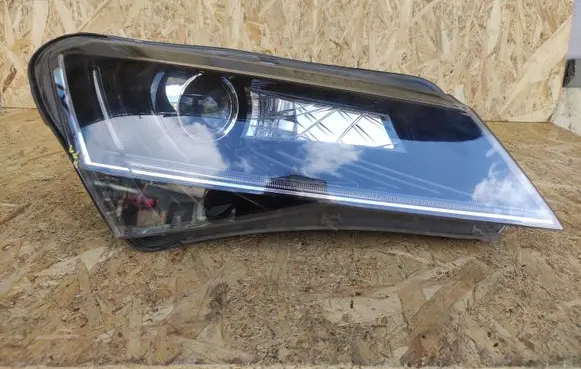 Skoda Superb B8 (3V) Headlight/headlamp 29003253