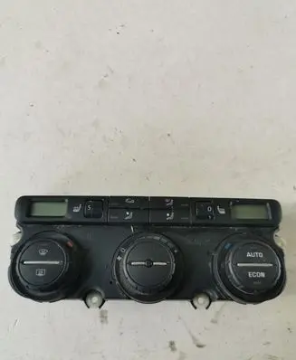 Skoda Octavia Mk2 (1Z) Climate control unit 74241060
