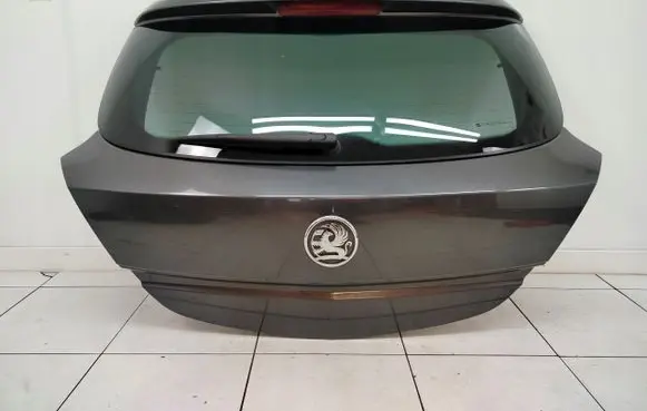 Opel Astra H Tailgate/trunk/boot lid 