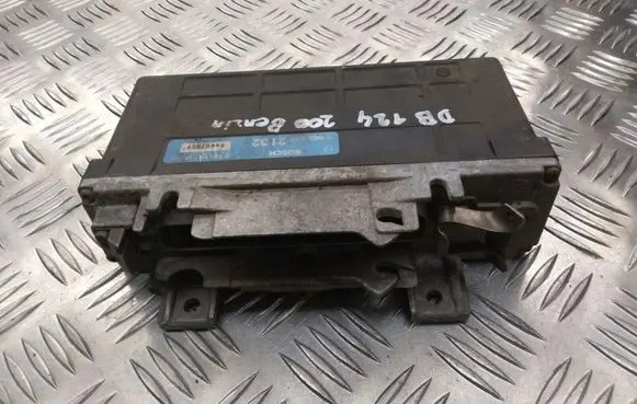 Mercedes-Benz E W124 ABS control unit/module 0055452132
