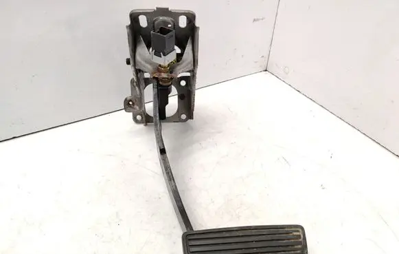 Honda Legend III KA9 Brake pedal