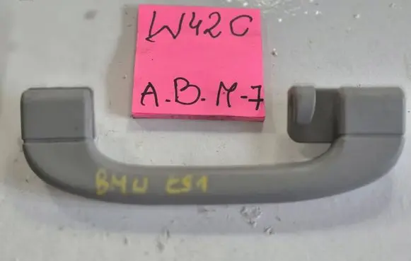 BMW 3 E90 E91 Front interior roof grab handle 9143516