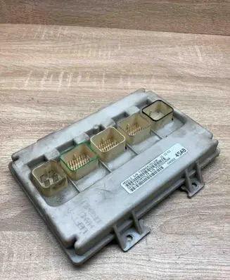Chrysler Voyager Central body control module P04692245AB