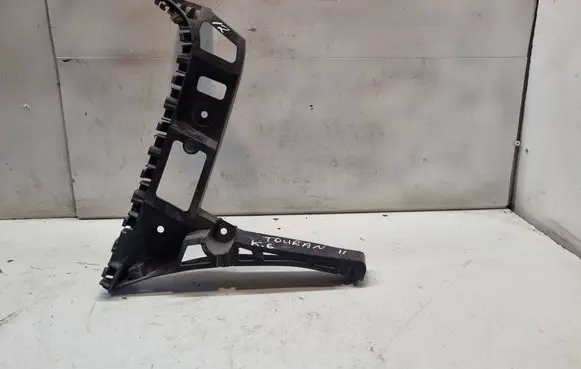Volkswagen Touran II Rear bumper mounting bracket DNB15929 1T0807393D