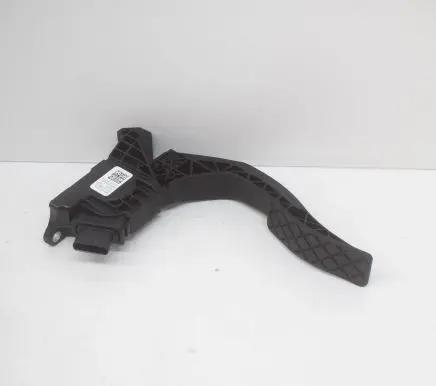 Audi Q7 4M Accelerator throttle pedal 8W1723523A 6PV01164203