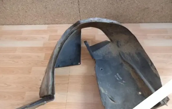 Citroen C4 I Picasso Front wheel arch liner splash guards
