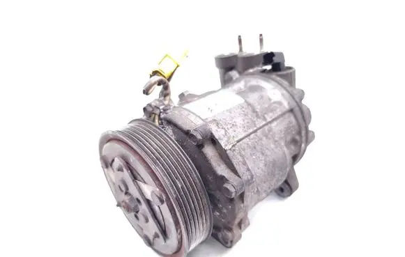 Peugeot 407 Air conditioning (A/C) compressor (pump) 9663315680