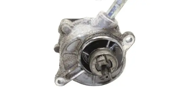 Mercedes-Benz C W204 Vacuum pump