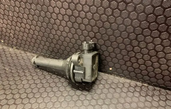 Volvo C70 High voltage ignition coil 1220703014