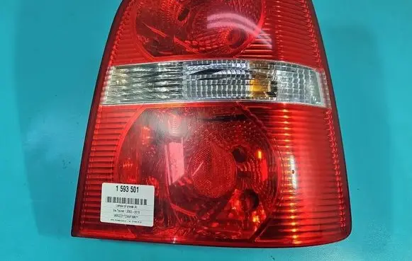 Volkswagen Touran I Rear/tail lights 1T0945096G IMPRK1593501