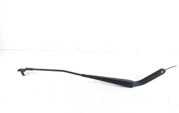 BMW X6 E71 Front wiper blade arm 7153745