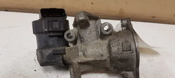 Volvo V50 EGR valve 25344058