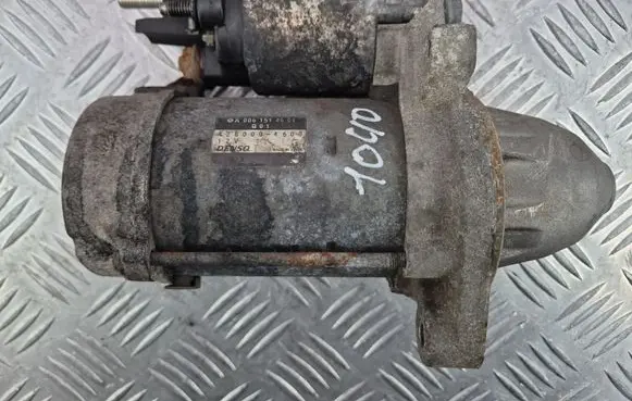 Mercedes-Benz C W204 Starter motor A0061514601 4280004600