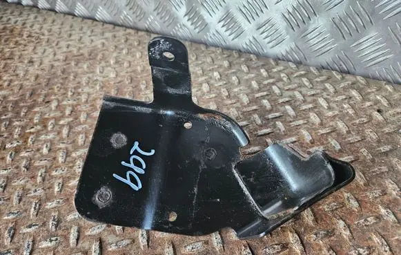 Dodge Durango III ABS pump bracket 