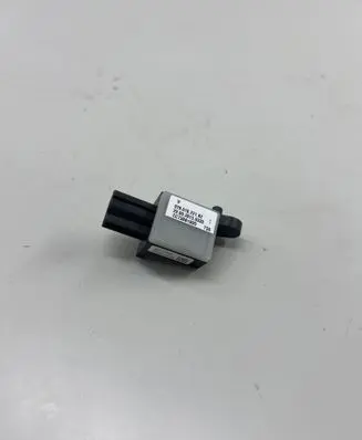 Porsche Panamera (970) Airbag deployment crash/impact sensor 97061822102