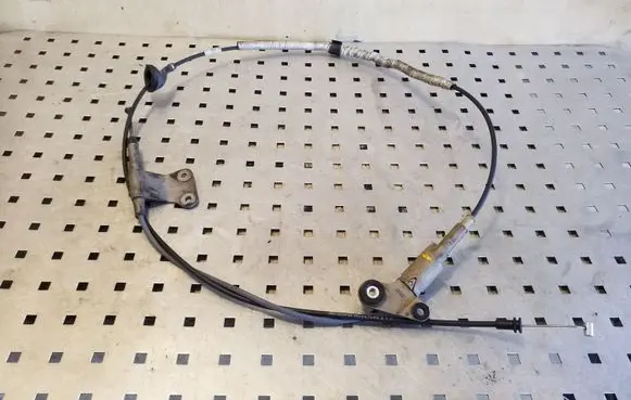 Audi A8 S8 D4 4H Gear shift cable linkage 4H2713035