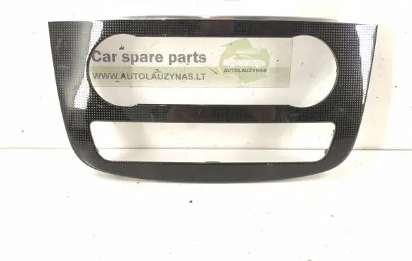 Mercedes-Benz R W251 Radio/GPS head unit trim 2516800339 A2516800339