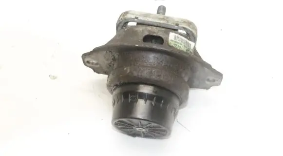 Land Rover Range Rover Sport L320 Engine mount bracket AH226A003BA