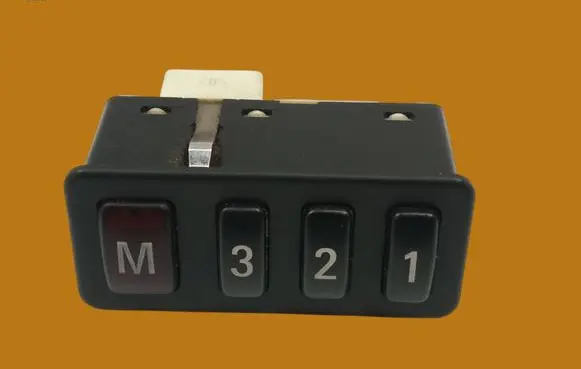 BMW 5 E39 Seat control switch 8352160