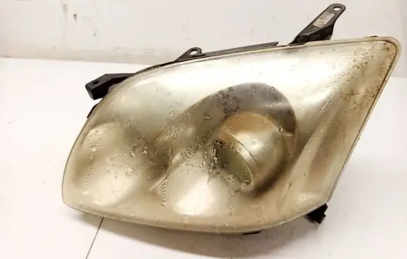 Toyota Avensis T250 Headlight/headlamp 9922680008