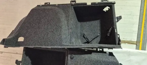 Skoda Superb B6 (3T) Trunk/boot side trim panel 3T9867428 294400