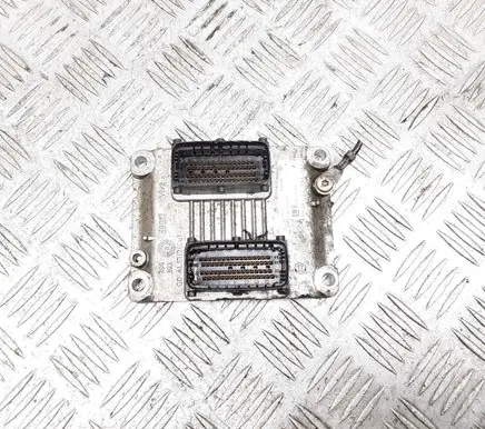 Opel Corsa C Engine control unit/module 55354330 0261208670 1039S06066