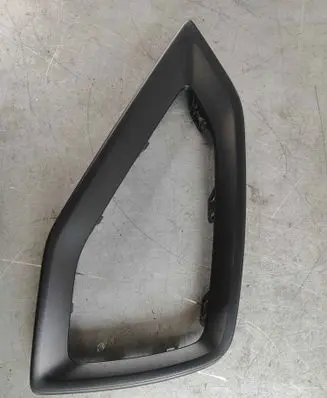 Audi Q2 - Front bumper lower grill 81a807968a4w3