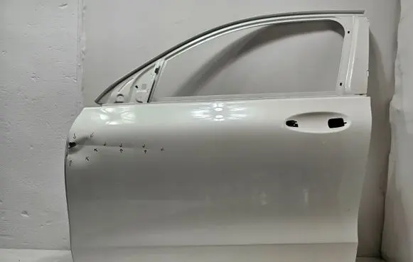 Mercedes-Benz EQC Front door A293722130