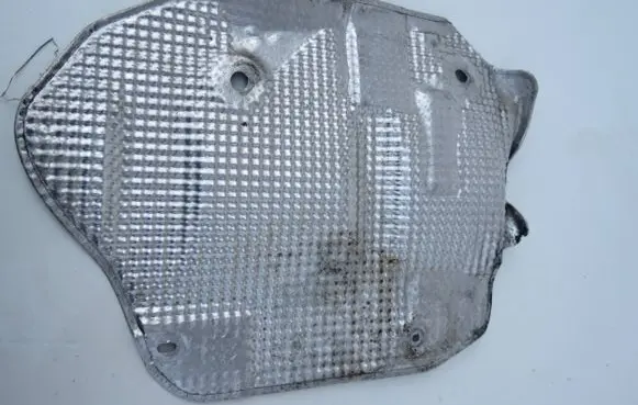 Porsche Cayenne (9PA) Heat shield in engine bay 7L0825616B
