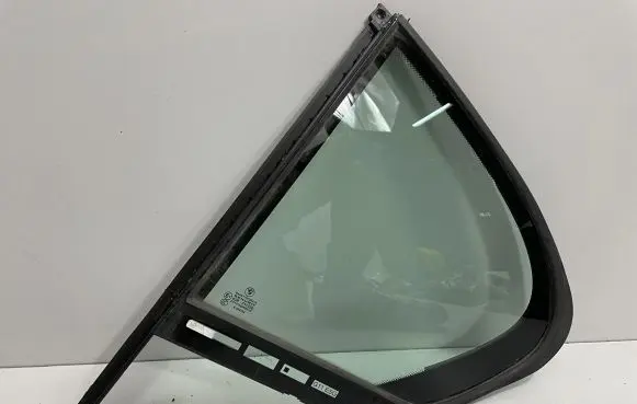 BMW 7 G11 G12 Rear side window 7355537